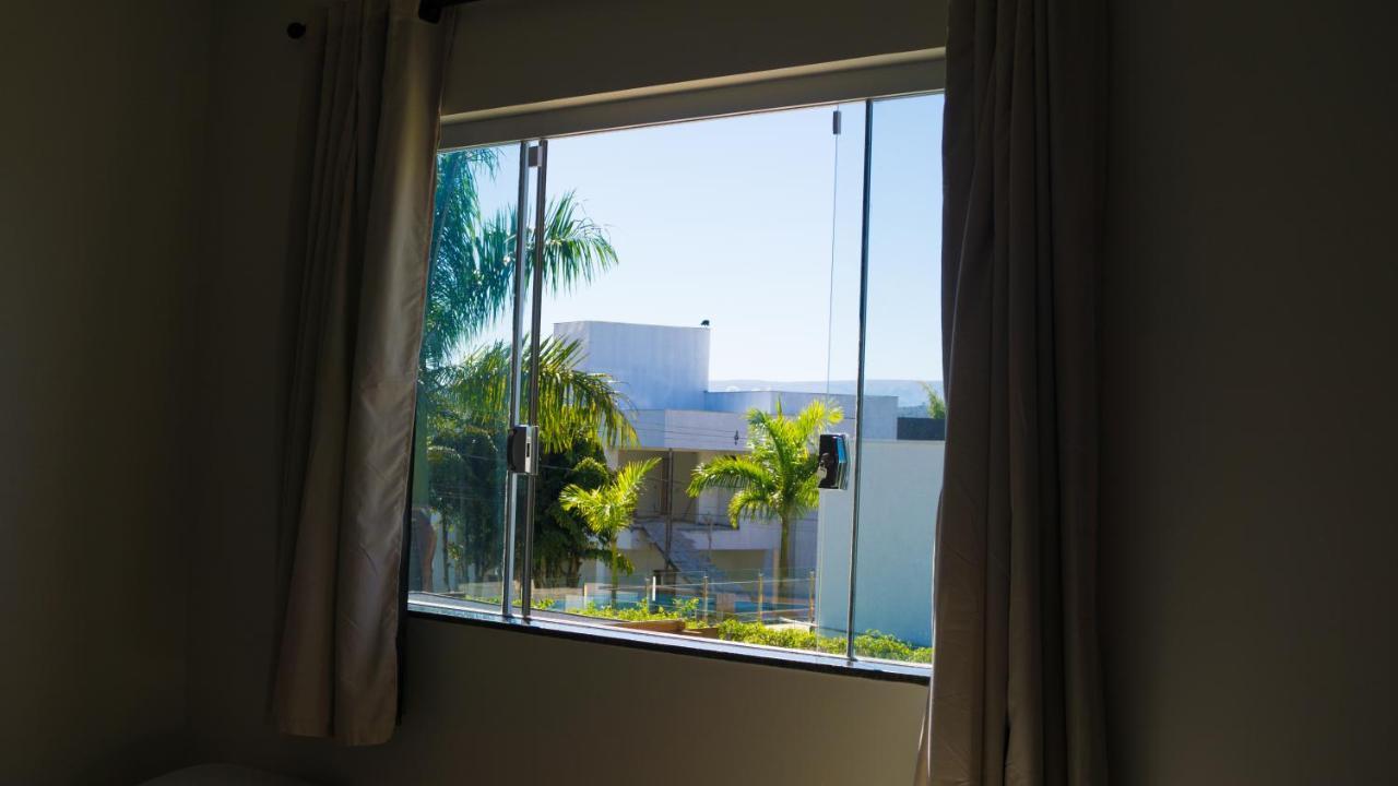 Suites Jardim Dos Lagos Capitólio Exteriör bild